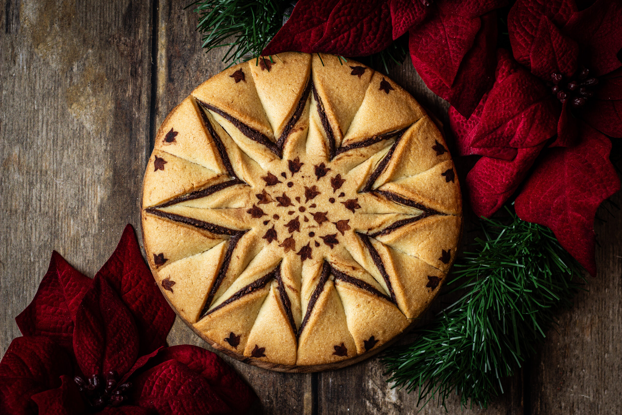 crostata Stella di Natale con pasta frolla