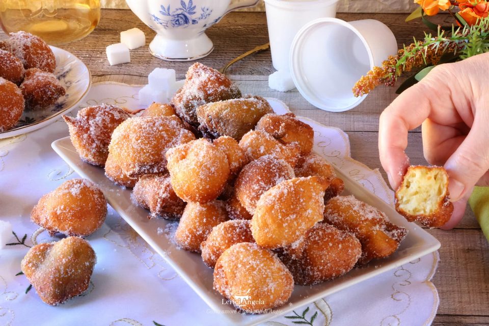 Frittole nuvola allo yogurt