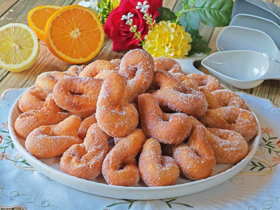 Zeppole fritte senza lievitazione