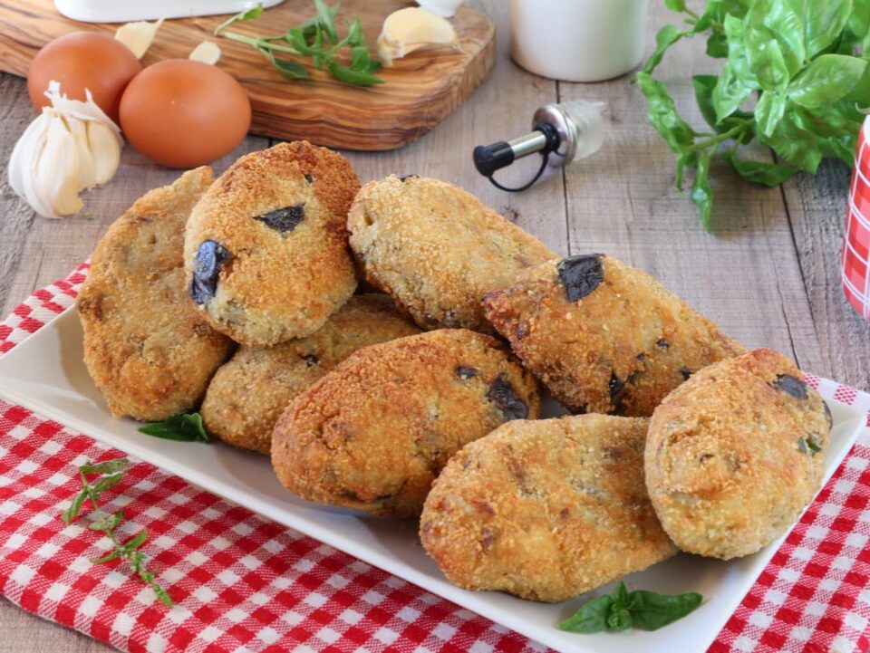 Hai delle melanzane in frigo Fai queste polpette strepitose in 20 minuti
