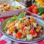 L'insalata di cous cous alla mediterranea