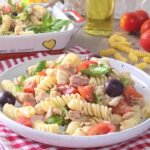 Insalata di pasta con tonno rucola e pomodorini
