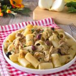 Pasta con tonno e cipolla