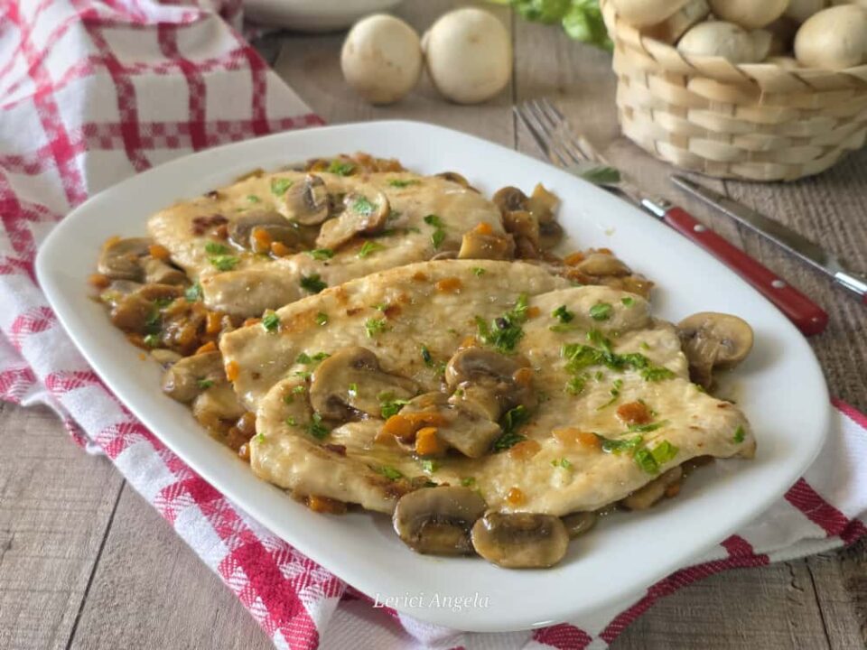Scaloppine ai Funghi cremose che si Sciolgono in Bocca