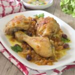 Pollo in agrodolce con cipolle e carote