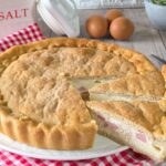 Pizza rustica Napoletana cotta in forno o in friggitrice ad aria