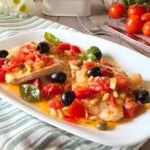 Petto di Pollo alla Mediterranea Ricetta Succosa e Veloce