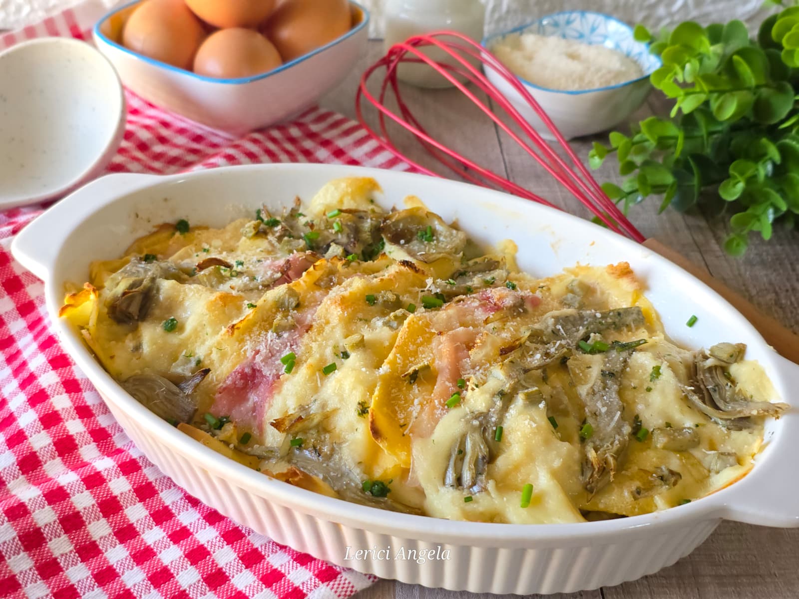 Le crespelle con carciofi e prosciutto cotto in versione Classica e Rustica