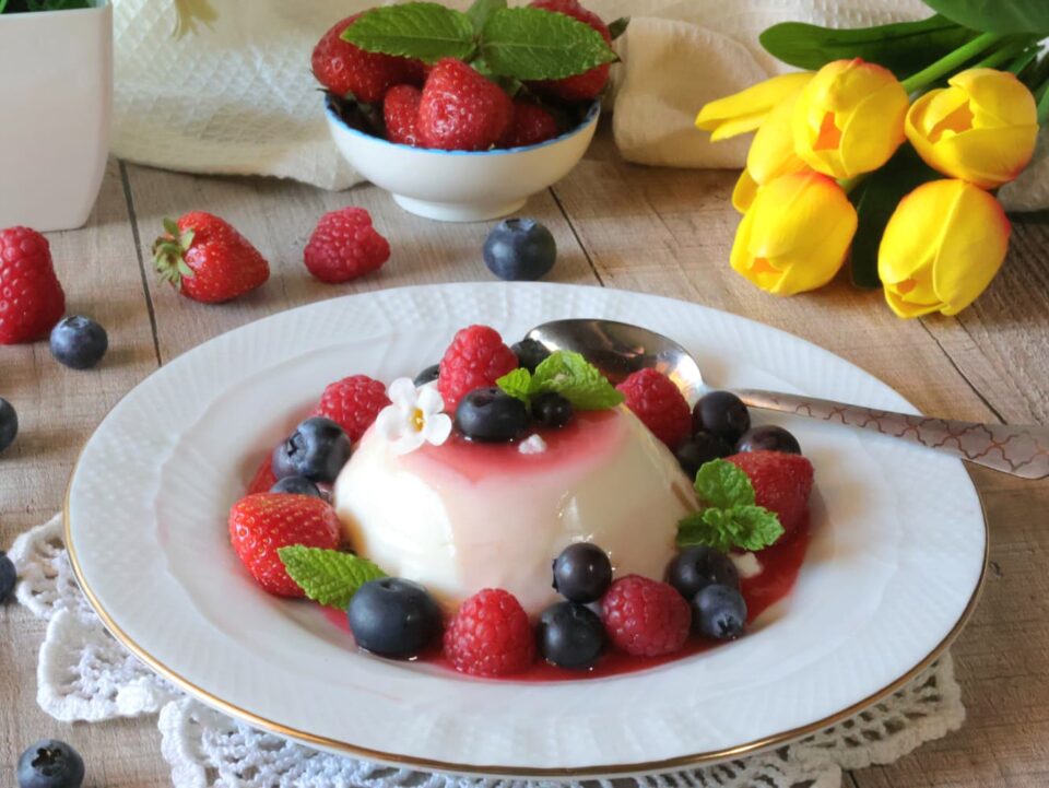 Panna cotta perfetta a casa la ricetta furba che sembra da pasticceria