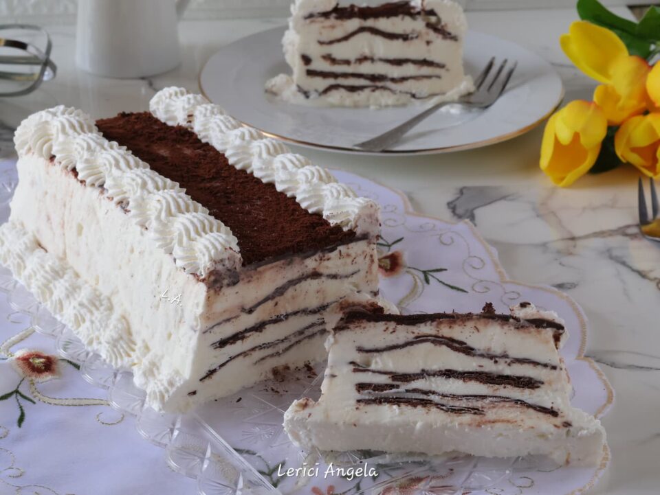 Semifreddo Panna e Cioccolato la ricetta facilissima con soli 4 ingredienti