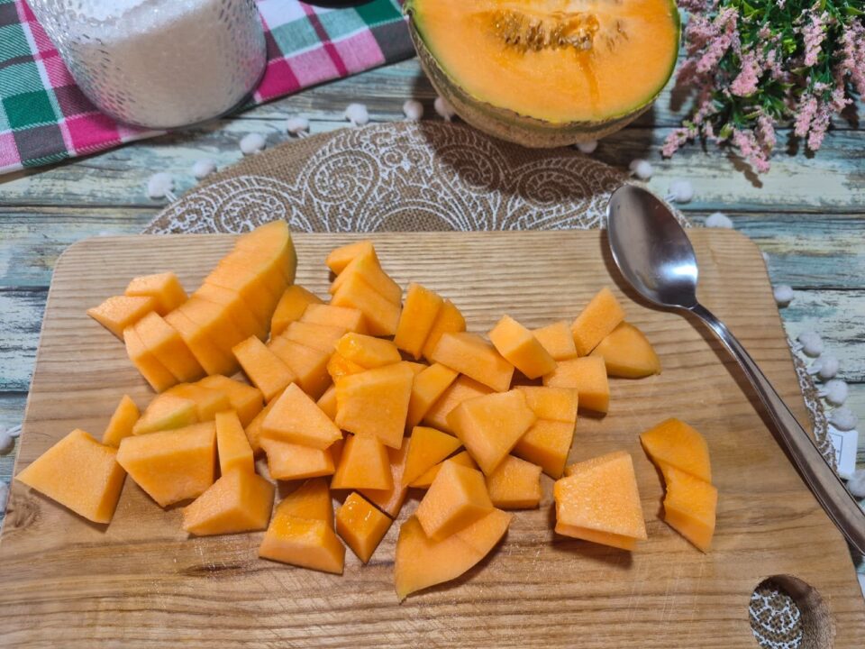 Il Meloncello fatto in casa la ricetta profumata e cremosa