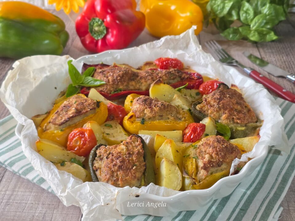 Peperoni ripieni facili cottura perfetta in forno friggitrice ad aria o microonde