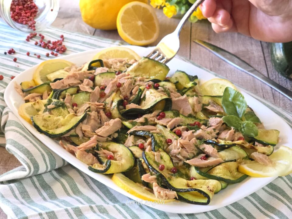 Zucchine e tonno come preparare un secondo piatto sano e gustoso