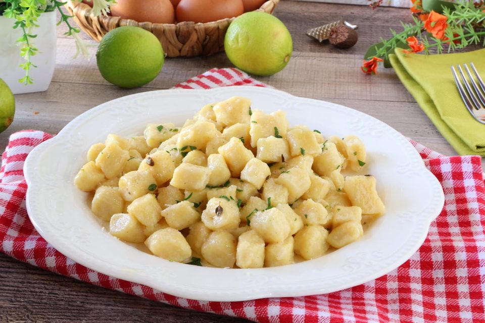 Gnocchi di Ricotta fatti in casa con Burro e Salvia