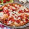 Pizza alta e super soffice con pomodorini e mozzarella di bufala (metodo ciotola e cucchiaio)
