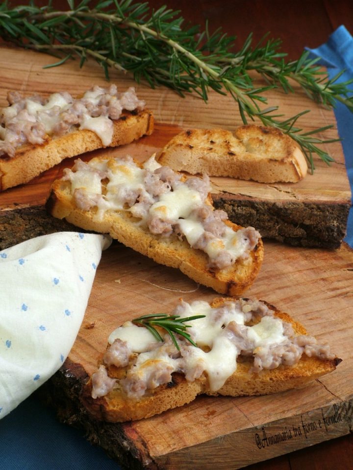 Crostini Gustosi Facili E Veloci Da Preparare, 5 Minuti In Forno E Sono ...