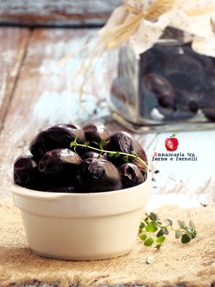 olive nere al naturale