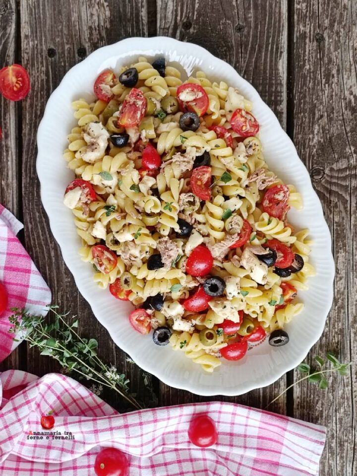 insalata di pasta fredda mediterranea
