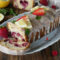 Plumcake con fragole e glassa al limone