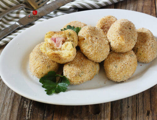 Bombette di patate ripiene al forno
