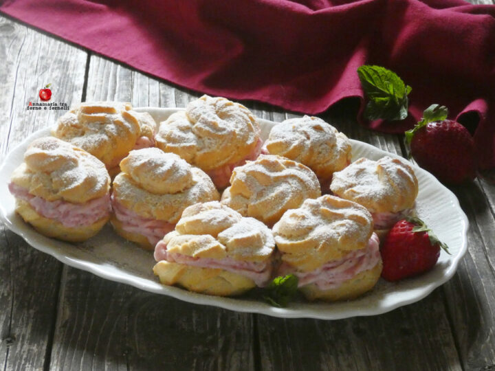 bignè con crema alle fragole