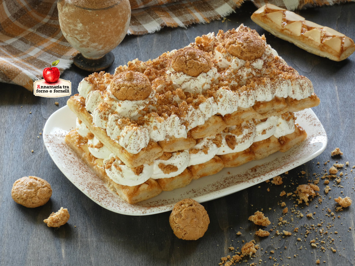 sfogliatelle con panna e amaretti