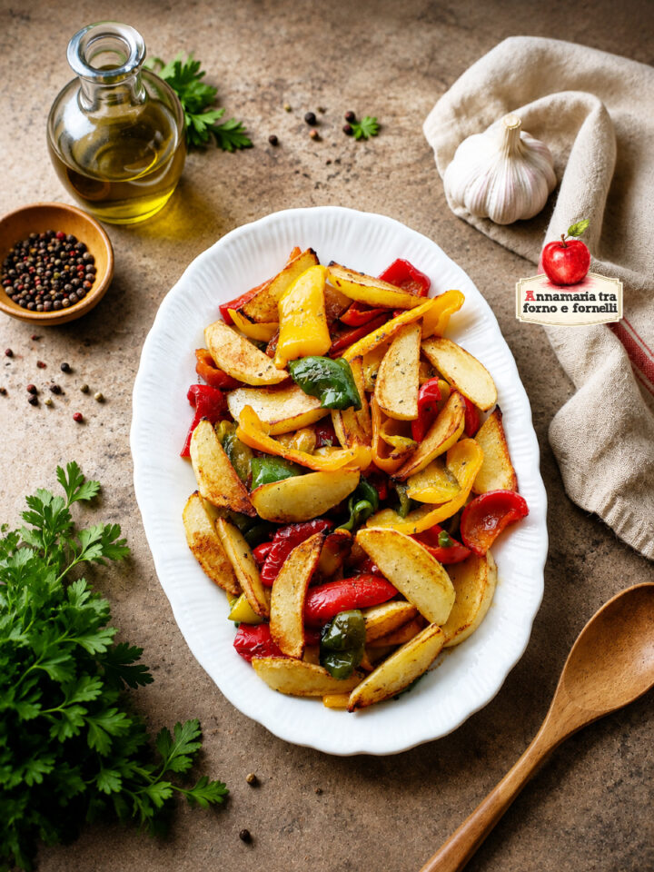 peperoni e patate in padella
