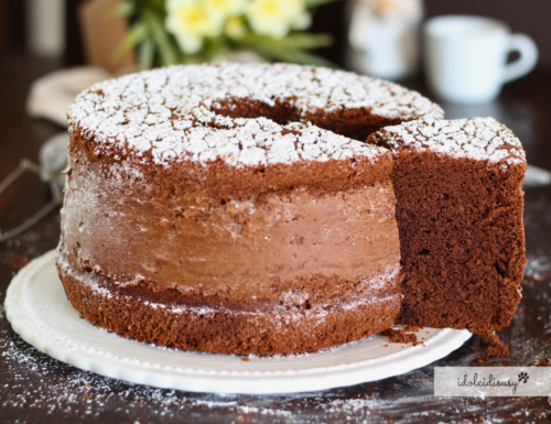 Chiffon cake al cioccolato soffice