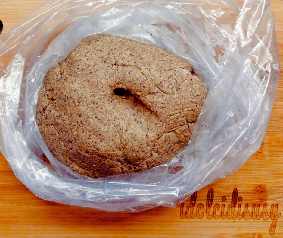 impasto di frolla senza glutine e senza lattosio con farina di grano saraceno e riso