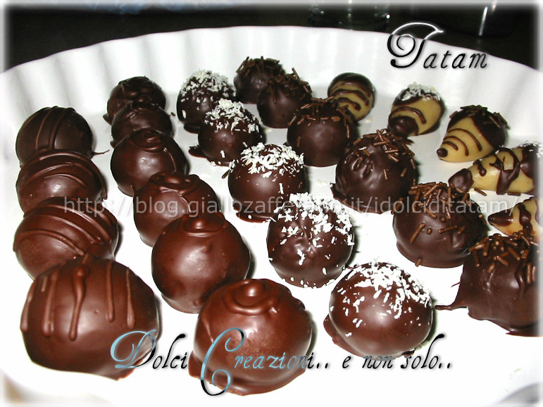  Tartufi al cioccolato Chocolate truffles