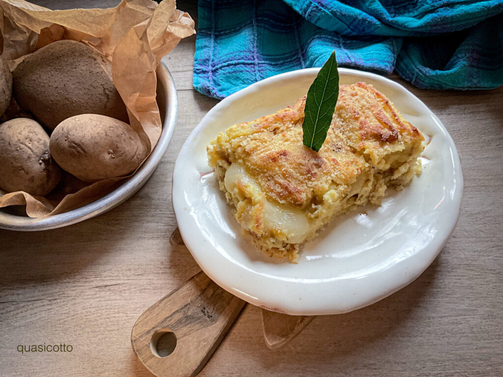Sformato con purè di patate semplice e veloce in friggitrice ad aria