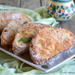 Frittelle di pane dolci con pane raffermo