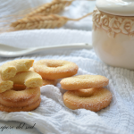 Biscotti Biscotti all'olio d'oliva semplicissimi d'oliva semplicissimi