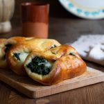 Cartocciate con spinaci prosciutto e formaggio