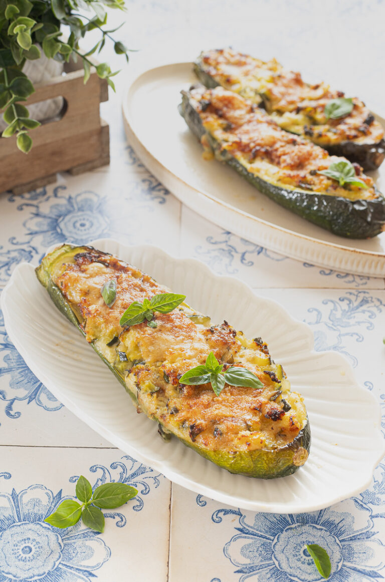 Zucchine ripiene vegetariane con mozzarella - Blog di Il caldo sapore ...