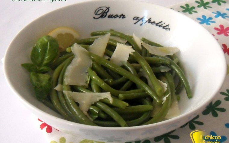 Insalata di fagiolini al limone e grana (ricetta light) Insalata di fagiolini al limone e grana (ricetta light)