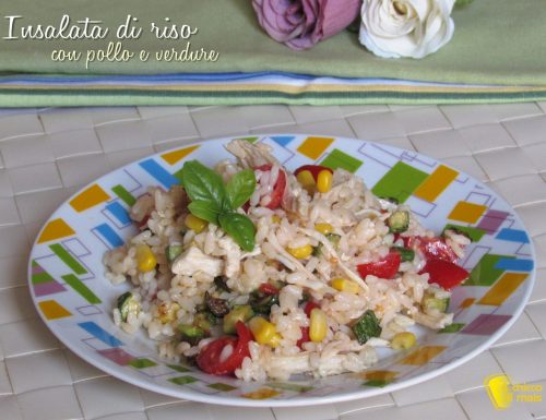 Insalata di riso con pollo e verdure