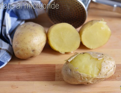 Come lessare le patate nel microonde