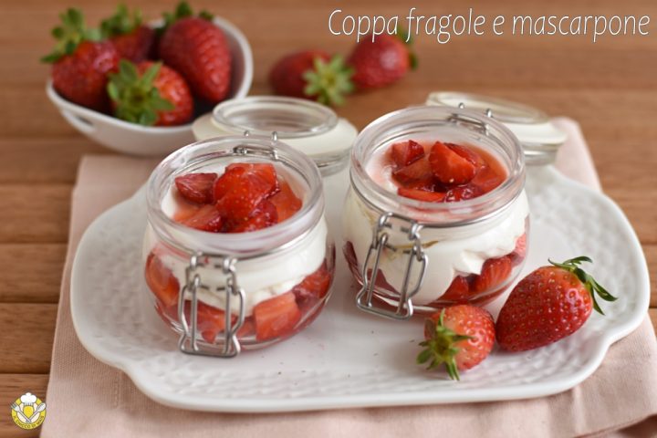 coppa di fragole e mascarpone ricetta dolce veloce con fragole al limone il chicco di mais