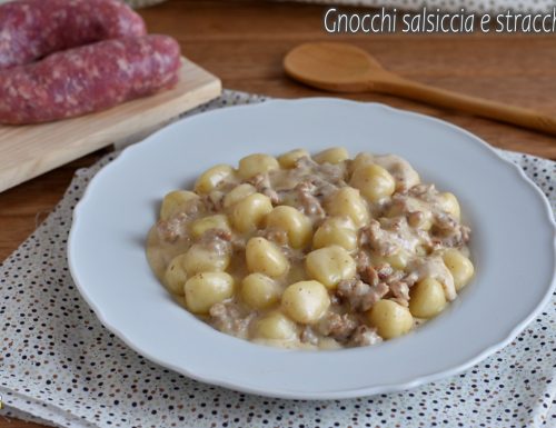 Gnocchi salsiccia e stracchino