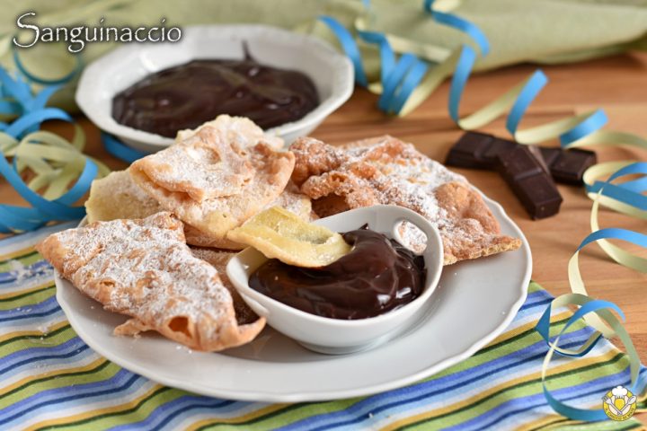 sanguinaccio al cioccolato dolce napoletano di carnevale per accompagnare chiacchiere frappe ricetta facile con video il chicco di mais