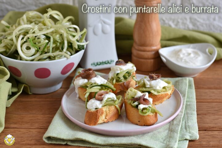 crostini con puntarelle acciughe e burrata ricetta antipasto veloce invernale stuzzichino per apericena originale il chicco di mais