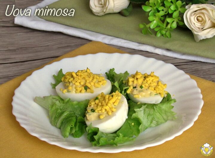 uova mimosa uova farcite con olive e pomodori secchi ricetta per la festa della donna 8 marzo il chicco di mais decorare le uova
