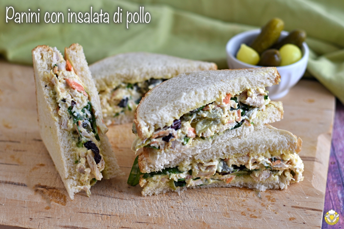 panini con insalata di pollo sfilacciato sandwich estivi freschi cremosi il chicco di mais