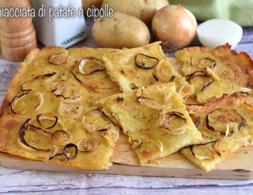 Schiacciata di patate e cipolle