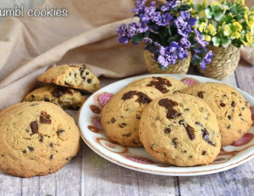 Crumbl cookies