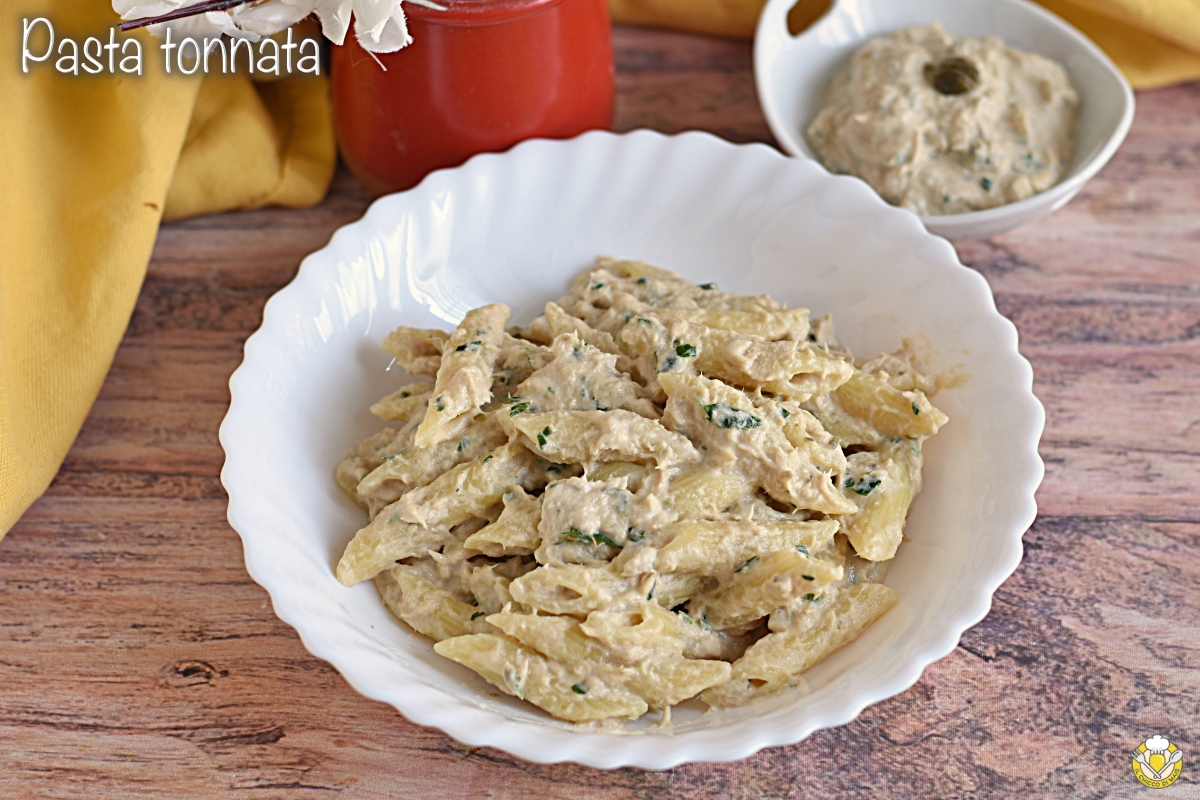 pasta tonnata o pasta con crema di tonno fredda o calda ricetta estiva il chicco di mais