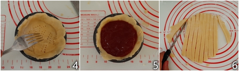 b. farcire le crostatine con marmellata o confettura