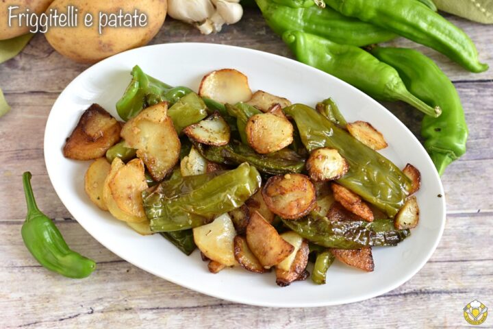 friggitelli e patate in padella ricetta campana contorno estivo facile e veloce il chicco di mais