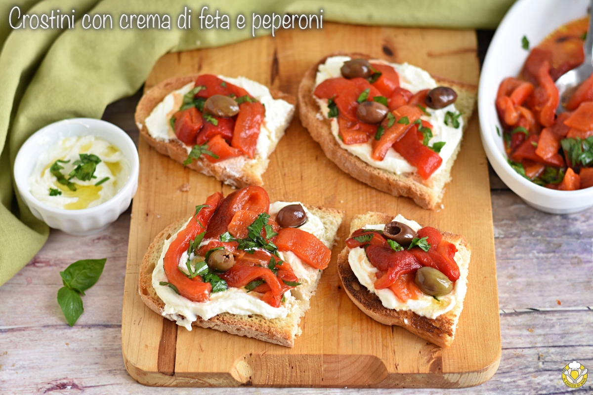 crostini con crema di feta e peperoni ricetta bruschette estive sfisiose vegetariane il chicco di mais